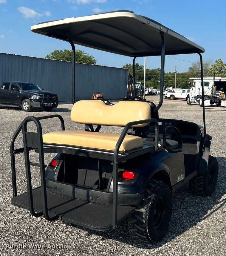 image for item KW9062 EZGO Express S4  golf cart