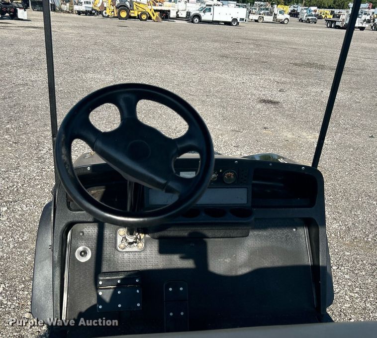 image for item KW9062 EZGO Express S4  golf cart