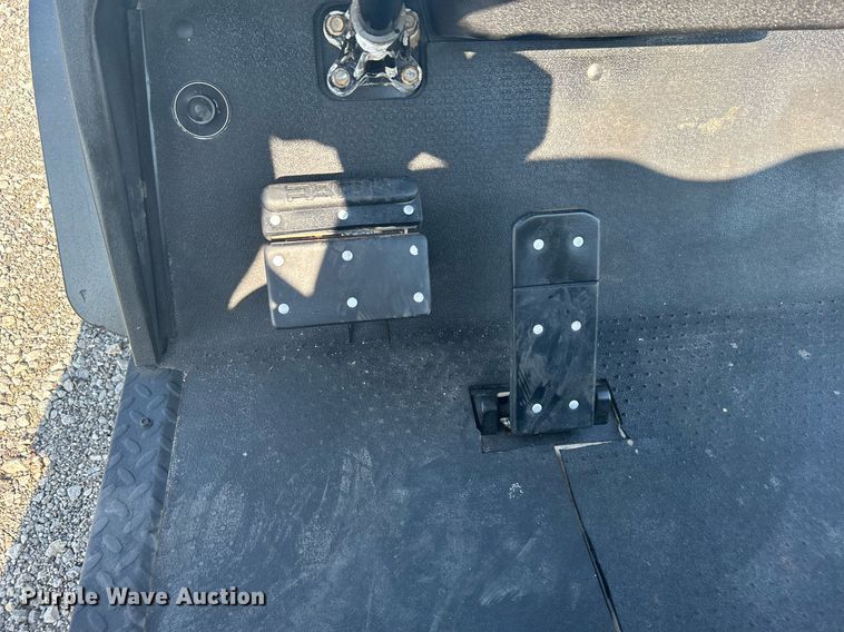 image for item KW9062 EZGO Express S4  golf cart