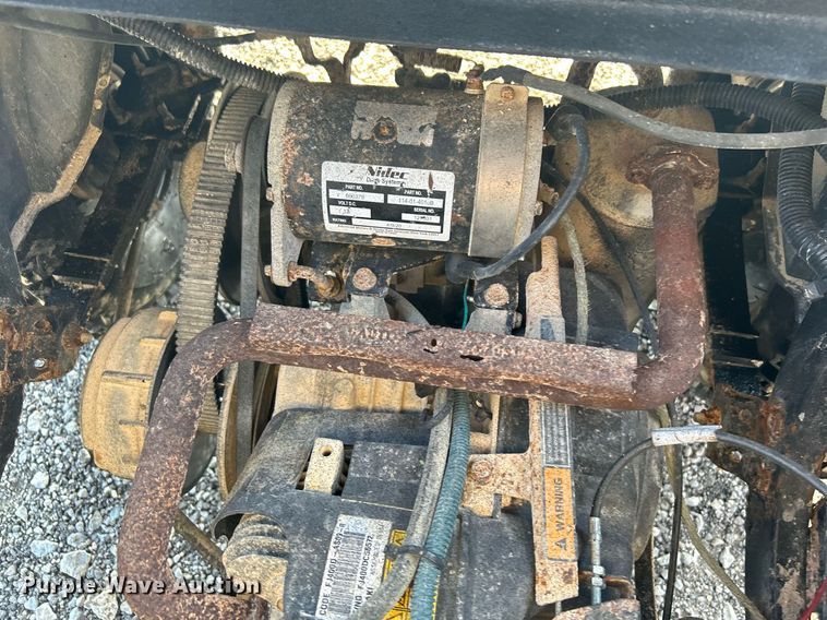 image for item KW9062 EZGO Express S4  golf cart