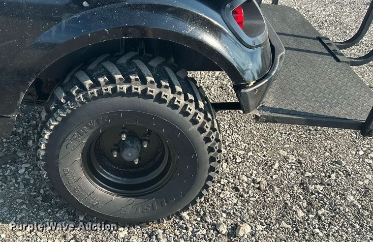 image for item KW9062 EZGO Express S4  golf cart