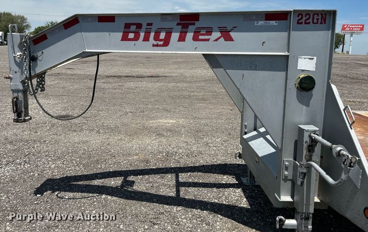image for item KW9107 2012 Big Tex 22GN-20+5 equipment trailer