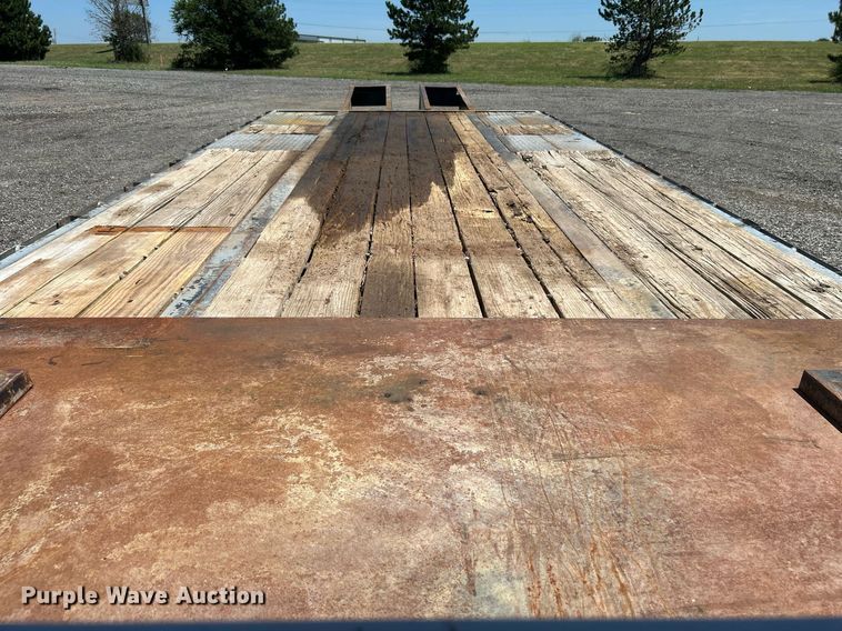 image for item KW9107 2012 Big Tex 22GN-20+5 equipment trailer