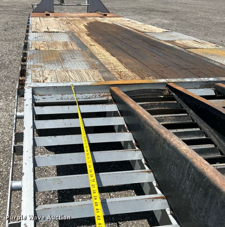 image for item KW9107 2012 Big Tex 22GN-20+5 equipment trailer