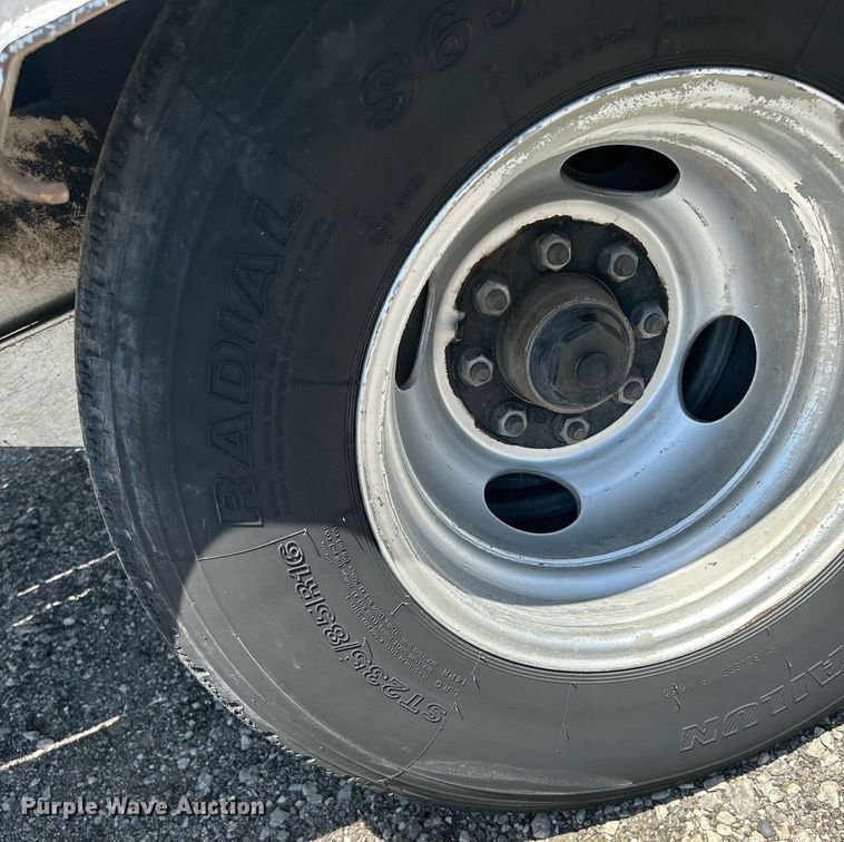 image for item KW9107 2012 Big Tex 22GN-20+5 equipment trailer