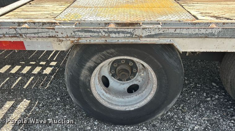 image for item KW9107 2012 Big Tex 22GN-20+5 equipment trailer