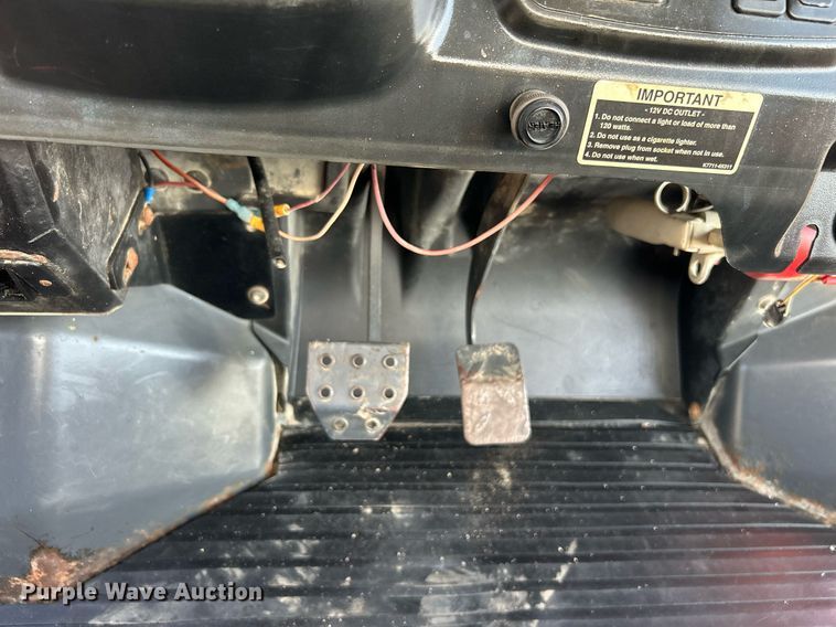 image for item KW9195 2013 Kubota RTV900  utility vehicle