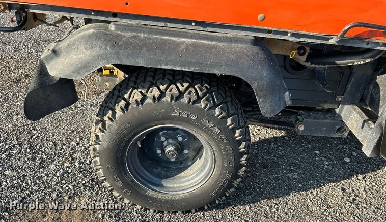image for item KW9195 2013 Kubota RTV900  utility vehicle