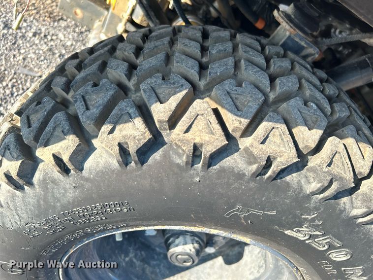 image for item KW9195 2013 Kubota RTV900  utility vehicle