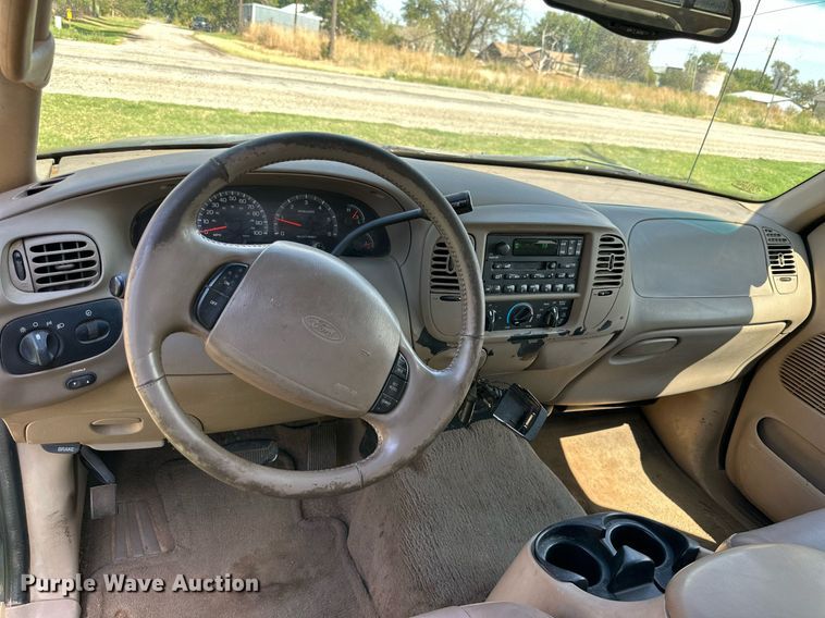 image for item KX9759 2001 Ford F150  SuperCrew pickup truck