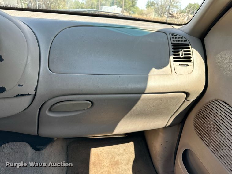 image for item KX9759 2001 Ford F150  SuperCrew pickup truck