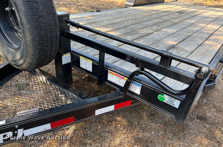 image for item LF9442 2022 PJ  utility trailer