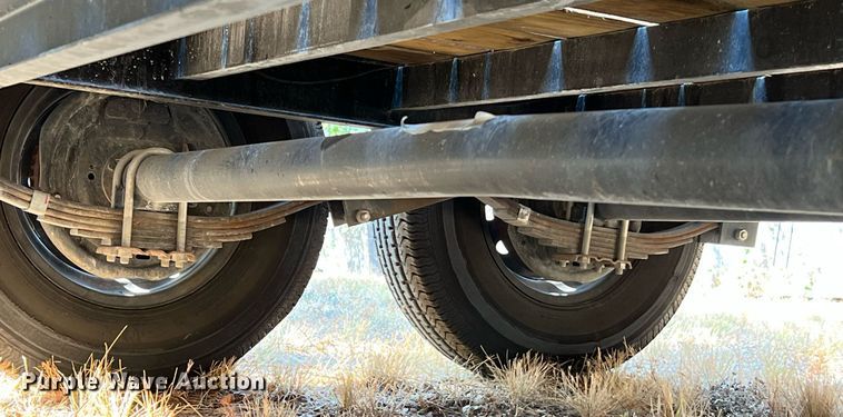 image for item LF9442 2022 PJ  utility trailer