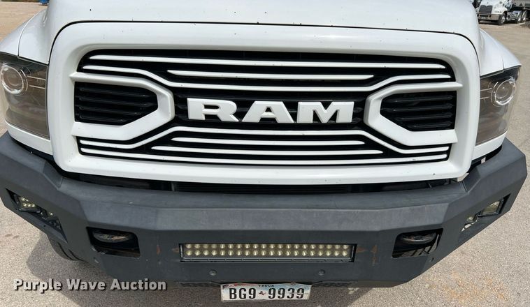 image for item LF9478 2012 Dodge Ram 3500HD  Crew Cab flatbed pickup truck