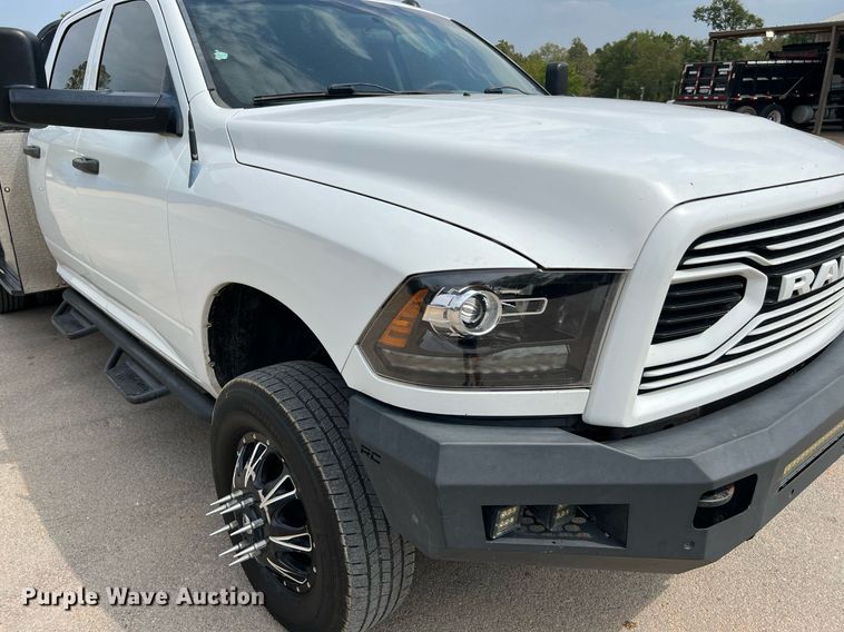 image for item LF9478 2012 Dodge Ram 3500HD  Crew Cab flatbed pickup truck