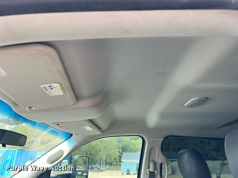 image for item LF9478 2012 Dodge Ram 3500HD  Crew Cab flatbed pickup truck