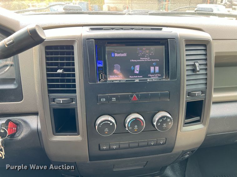 image for item LF9478 2012 Dodge Ram 3500HD  Crew Cab flatbed pickup truck