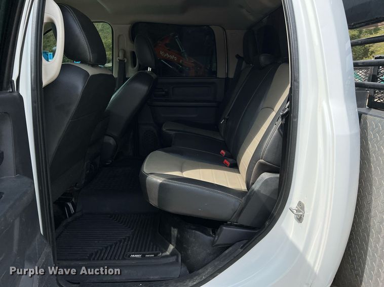 image for item LF9478 2012 Dodge Ram 3500HD  Crew Cab flatbed pickup truck