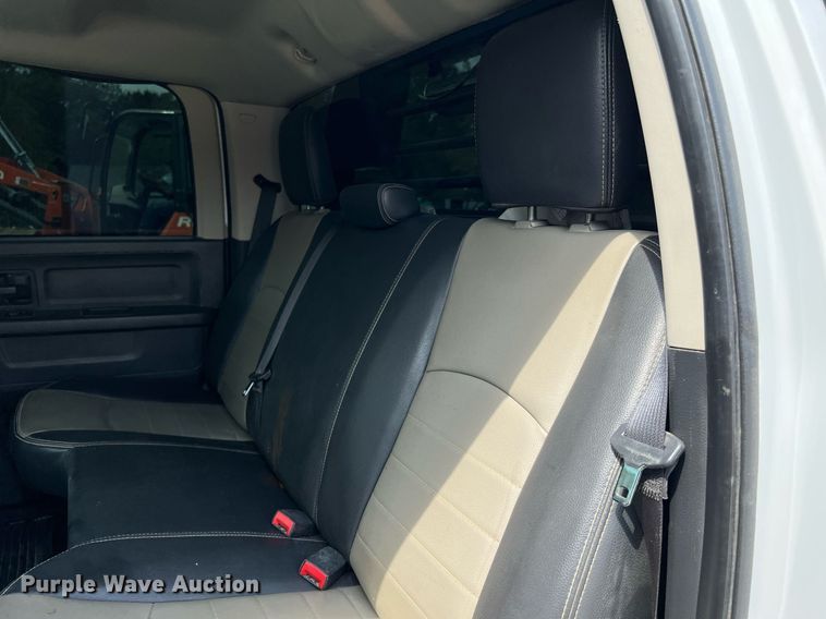 image for item LF9478 2012 Dodge Ram 3500HD  Crew Cab flatbed pickup truck