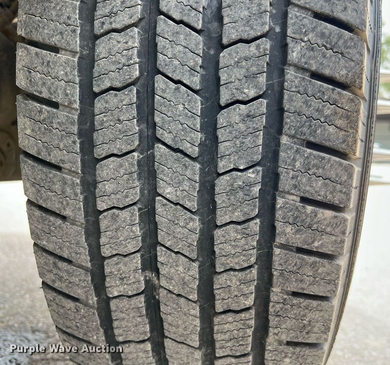 image for item LF9478 2012 Dodge Ram 3500HD  Crew Cab flatbed pickup truck