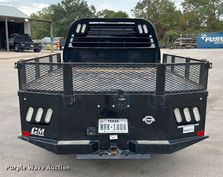 image for item LF9479 2015 Ford F250 Super Duty XLT  SuperCab flatbed pickup truck