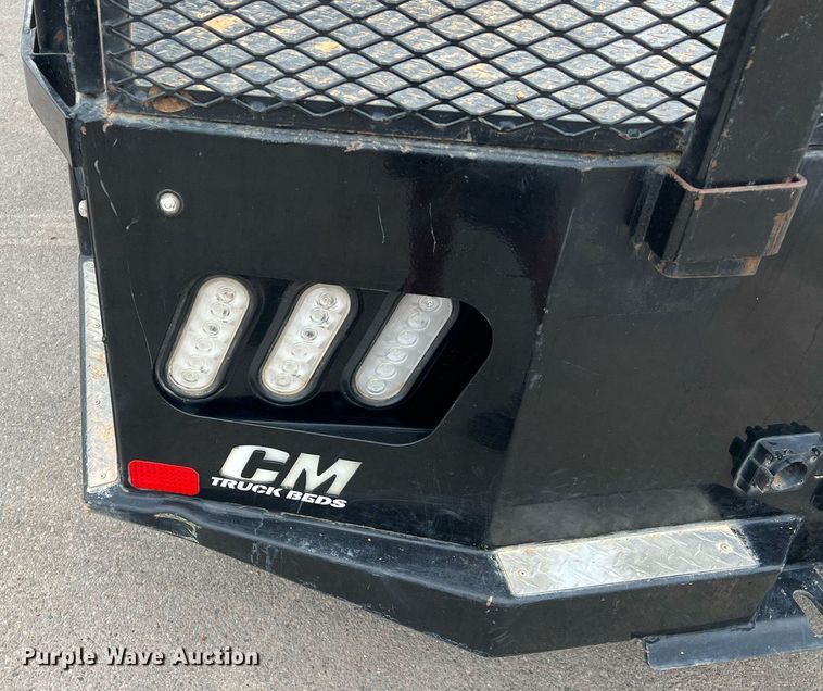 image for item LF9479 2015 Ford F250 Super Duty XLT  SuperCab flatbed pickup truck