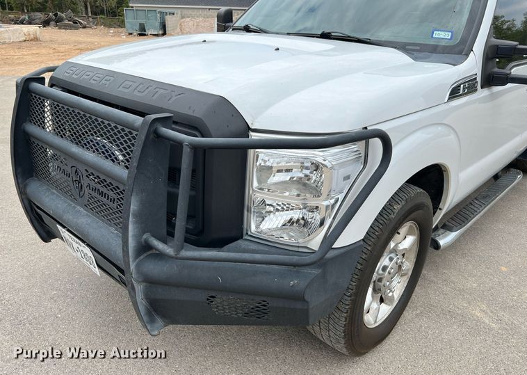 image for item LF9479 2015 Ford F250 Super Duty XLT  SuperCab flatbed pickup truck