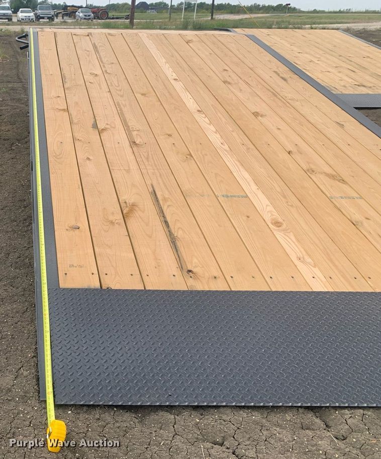 image for item LH9773 2023 Shop made 30000 ramp Shop built portable loading ramp