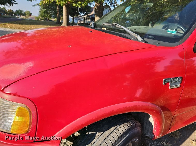 image for item LM9140 1998 Ford F150  pickup truck