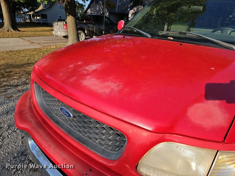 image for item LM9140 1998 Ford F150  pickup truck