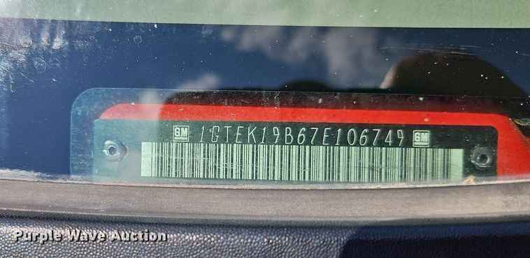 image for item LM9142 2007 GMC Sierra 1500  Ext. Cab pickup truck