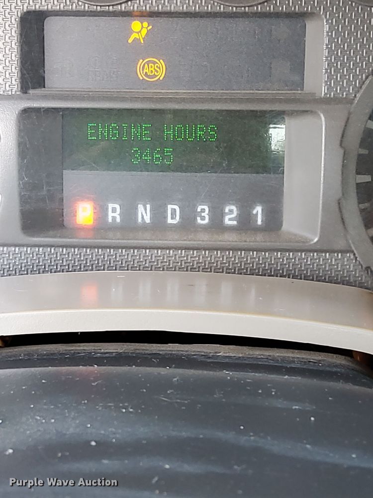 image for item LM9143 2009 Ford F350 Super Duty XL  flatbed pickup truck