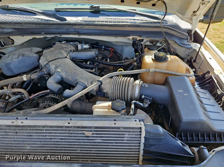 image for item LM9143 2009 Ford F350 Super Duty XL  flatbed pickup truck