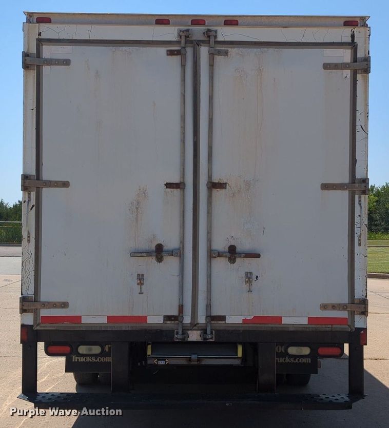 image for item LN9027 2013 Ford E450 Super Duty  box truck