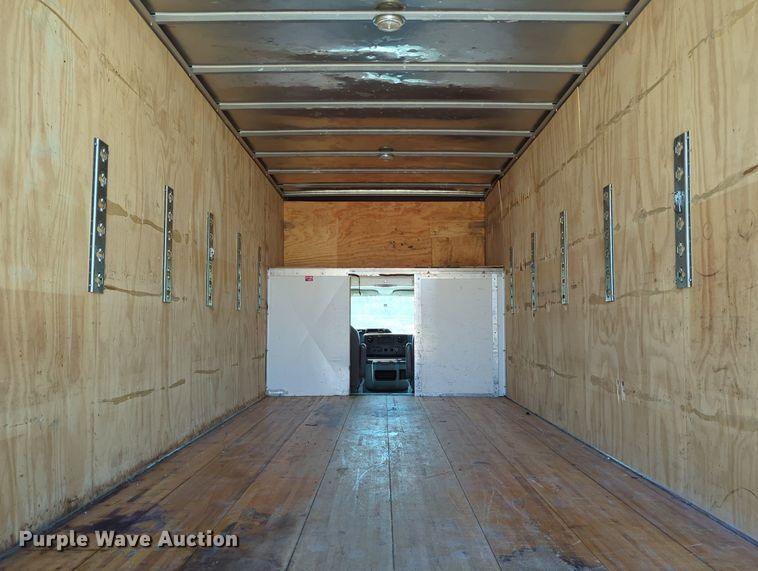 image for item LN9027 2013 Ford E450 Super Duty  box truck