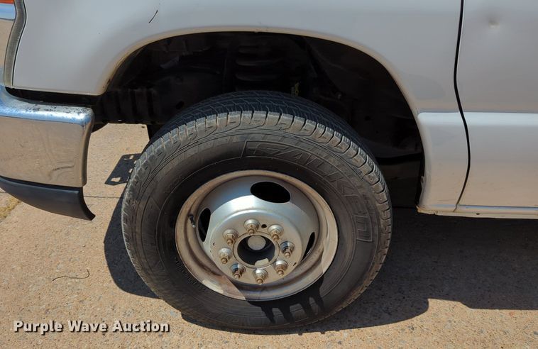 image for item LN9027 2013 Ford E450 Super Duty  box truck