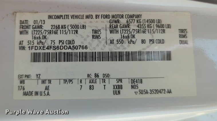 image for item LN9027 2013 Ford E450 Super Duty  box truck