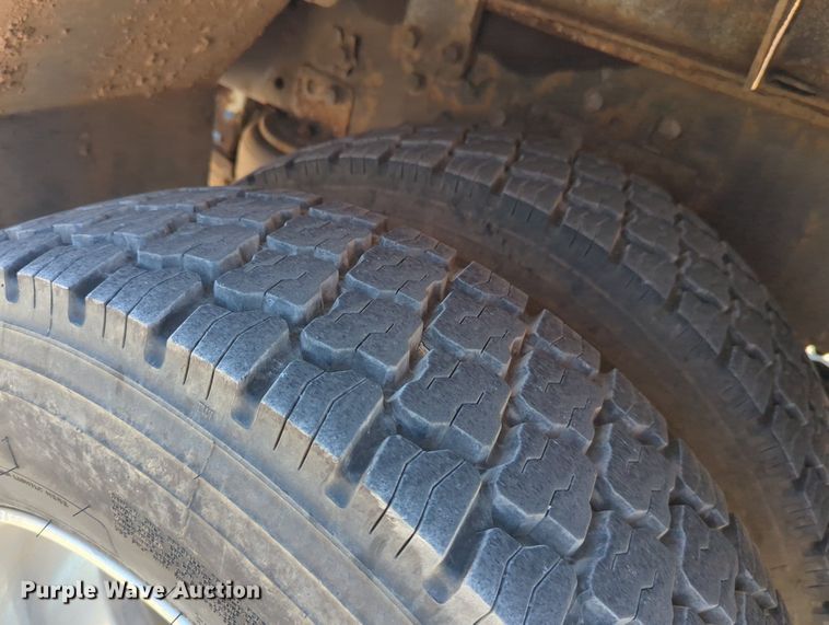 image for item LN9028 2006 Ford F650 Super Duty tow truck