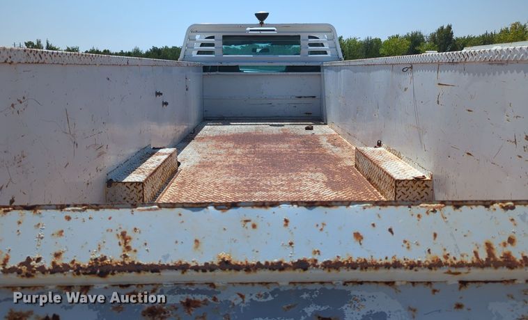 image for item LN9029 1999 Ford F550 Super Duty  utility / service truck