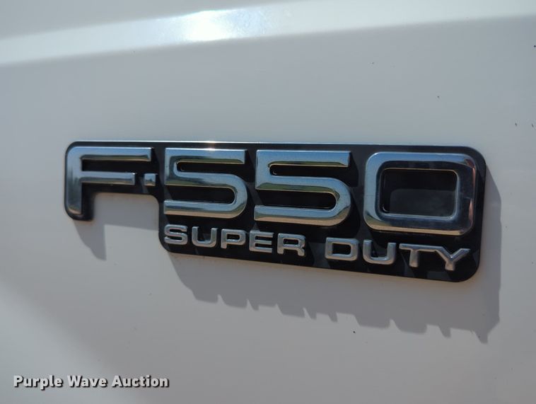 image for item LN9029 1999 Ford F550 Super Duty  utility / service truck