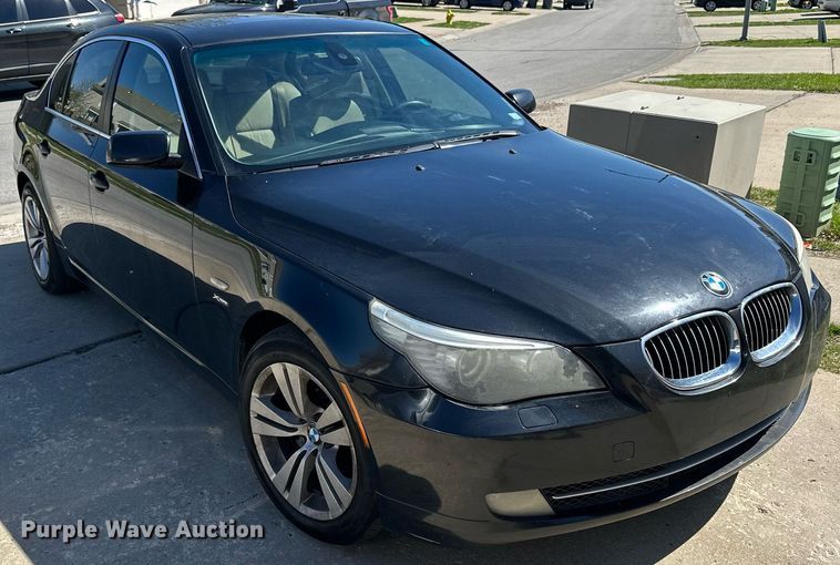 image for item LN9437 2010 BMW 528xi