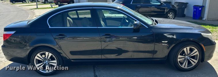 image for item LN9437 2010 BMW 528xi