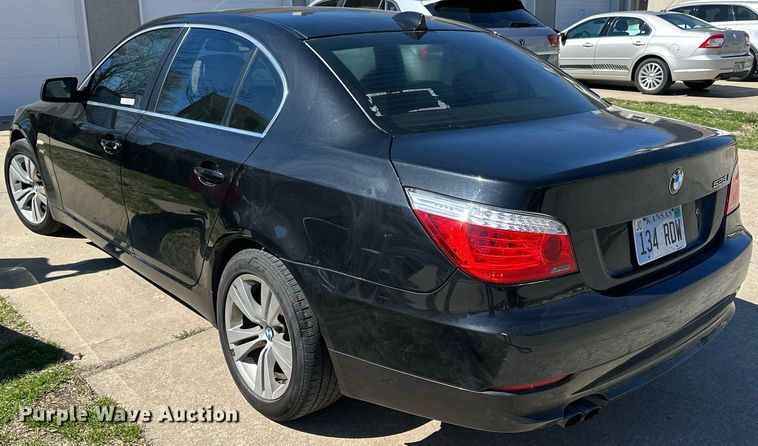 image for item LN9437 2010 BMW 528xi