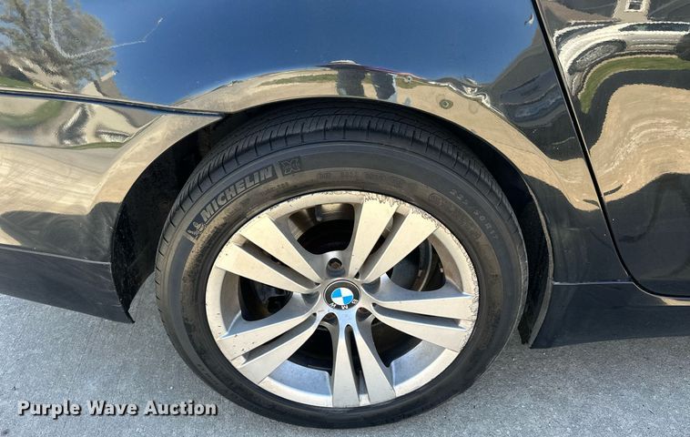 image for item LN9437 2010 BMW 528xi