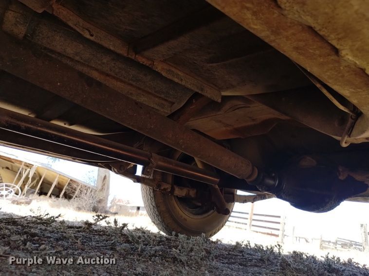 image for item LN9800 1948 Plymouth Special De Luxe