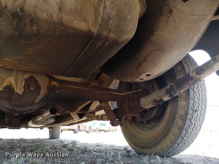 image for item LN9800 1948 Plymouth Special De Luxe