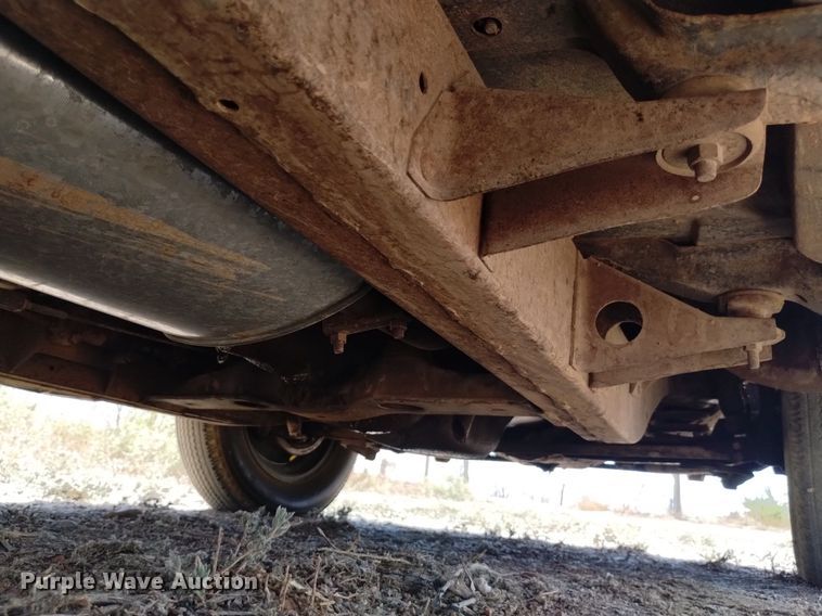 image for item LN9800 1948 Plymouth Special De Luxe