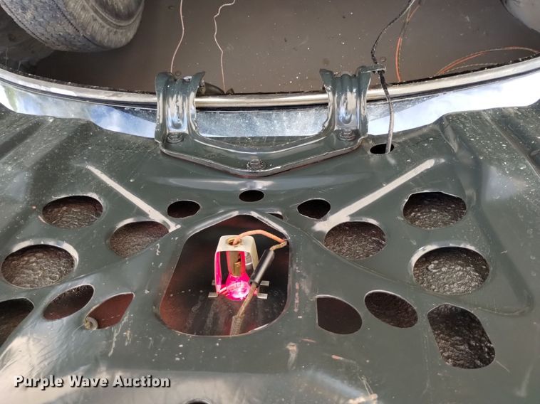 image for item LN9800 1948 Plymouth Special De Luxe