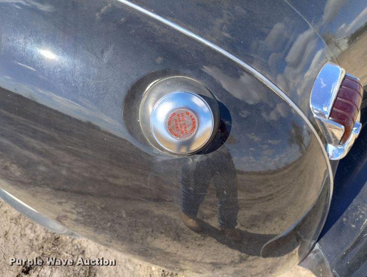 image for item LN9800 1948 Plymouth Special De Luxe