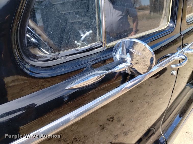 image for item LN9800 1948 Plymouth Special De Luxe